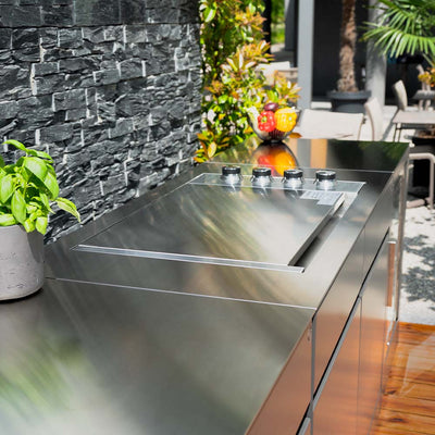 Cucina esterna con barbecue a gas